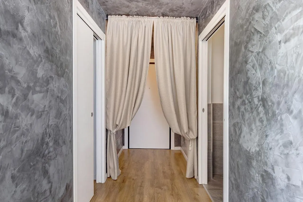 Apartment Plajhome Mestre Italy