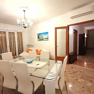 Laura Venice 4 P. 15 M To Venice Apartament